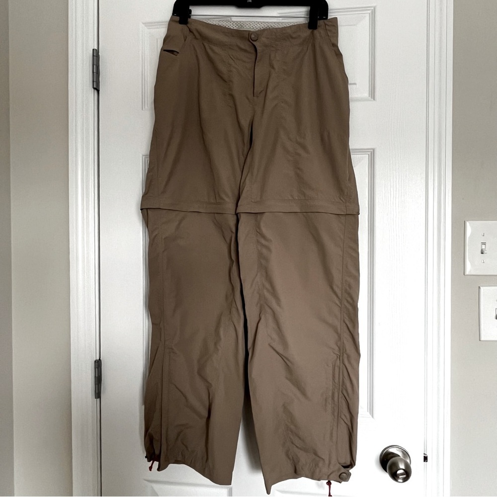 LL Bean khaki zip off convertible hiking outdoor pants woman’s size 6 adventure
